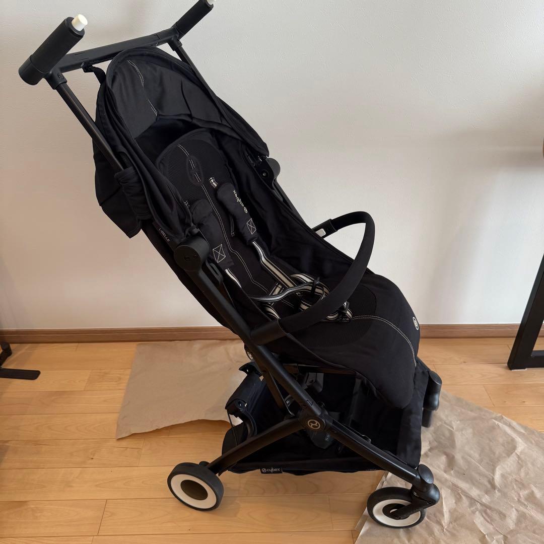 サイベックス リベル ブラック 2022年型 バンパーバー、トラベルバッグ付き