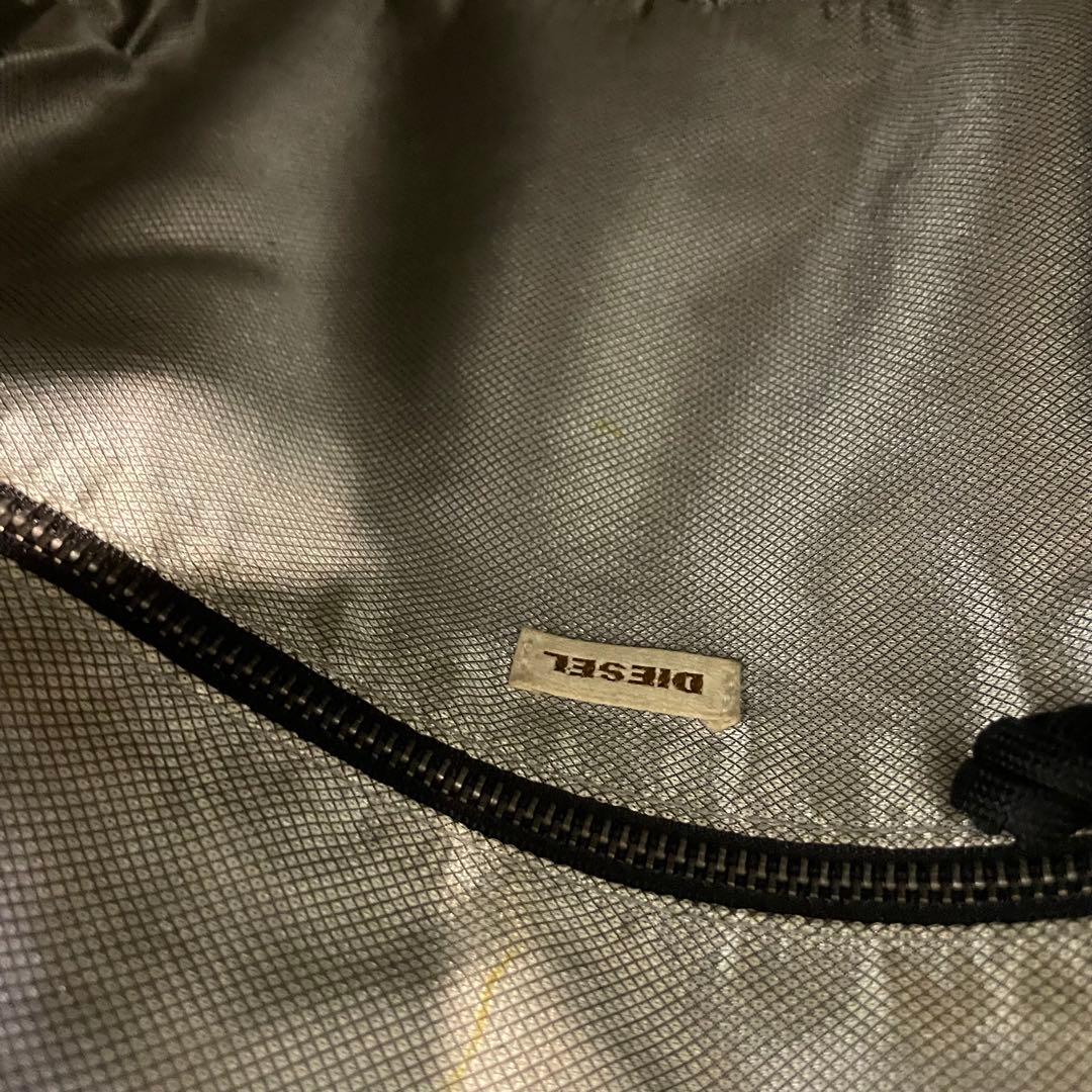 DIESEL ディーゼル トートバッグ A4収納可 ロゴストラップ ナイロン 黒