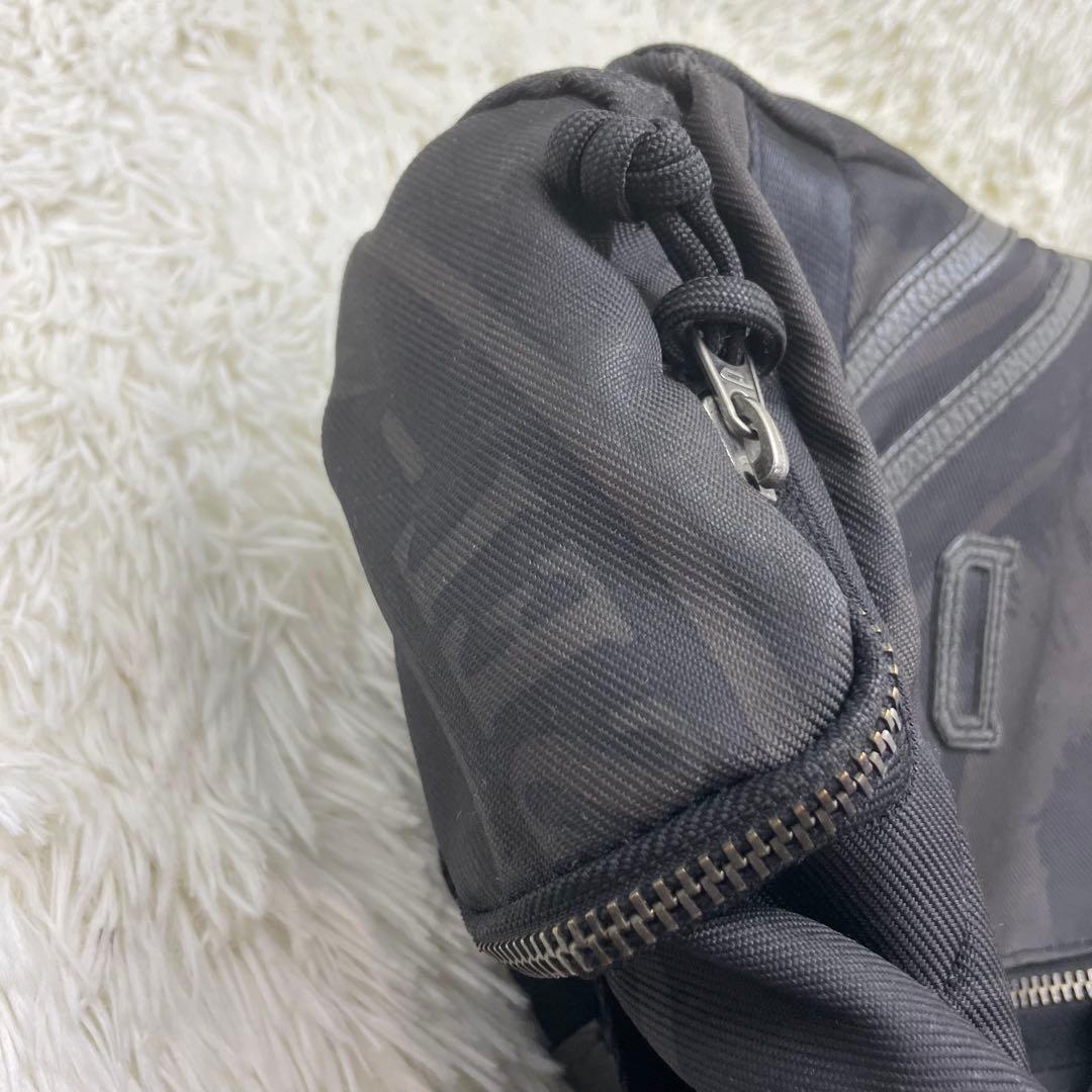 DIESEL ディーゼル トートバッグ A4収納可 ロゴストラップ ナイロン 黒