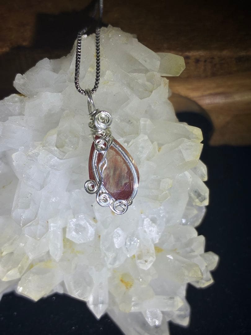 モンゴル産　アンデシン　ネックレス