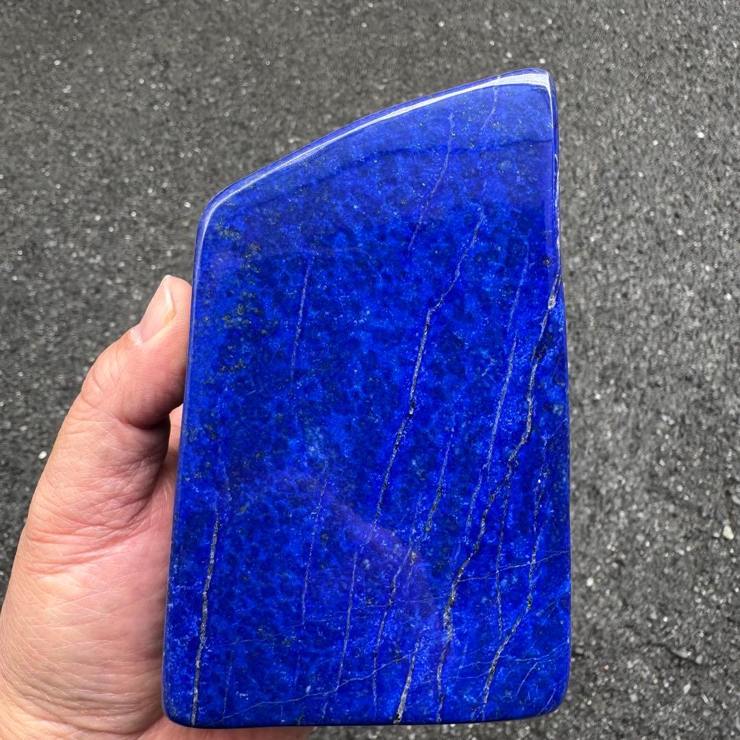 ☆ラピスラズリ☆5A☆引寄せ☆約1474gアフガニスタン産☆天然無着色☆木製台座