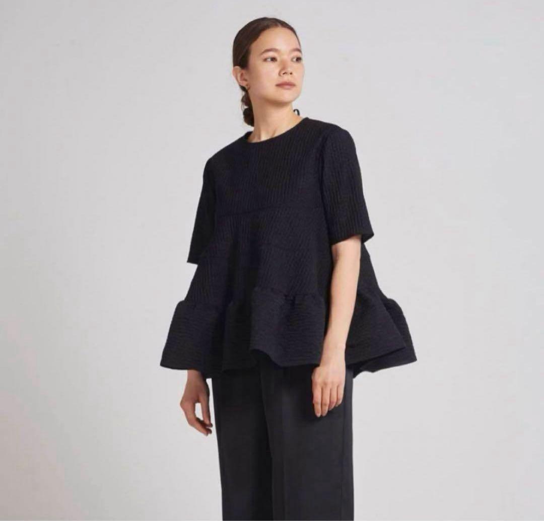 極美品✨　yori ヨリ　フクレティアードブラウス　バックリボン　ジャガード