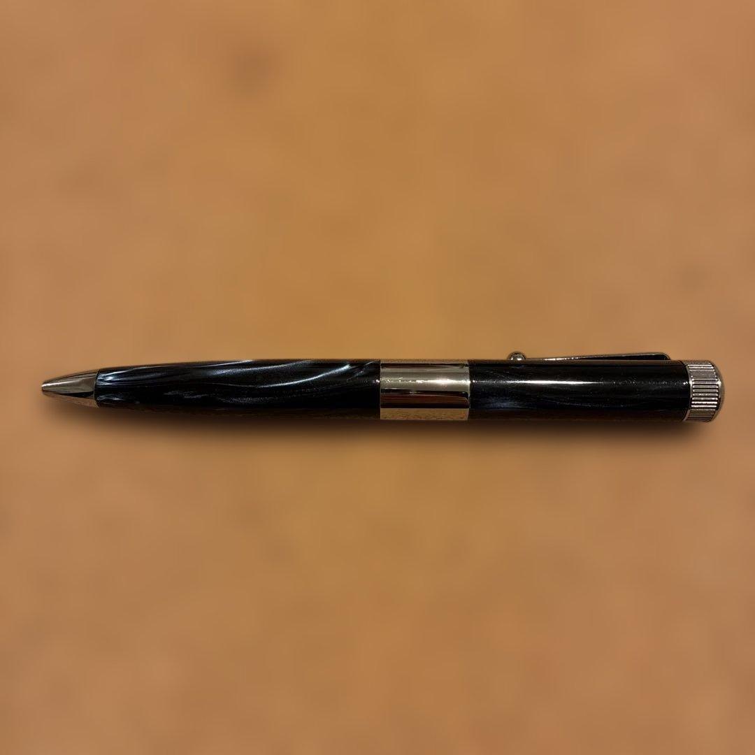 ロメオＮＯ.３太字軸イタリアンブルー　PILOT ボールペン