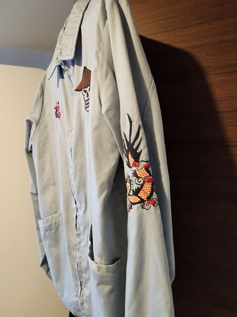 テーラー東洋　水色刺繍スカジャン ベトジャン　かわしまたかひろ着用