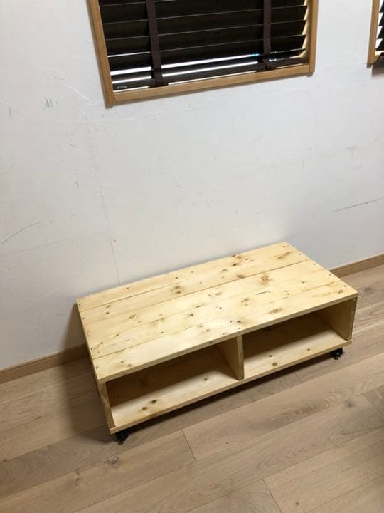 パレット風デスク