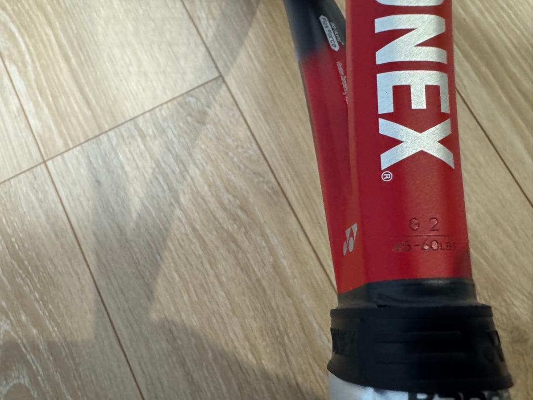 「美品】YONEX VCORE100 グリップ2