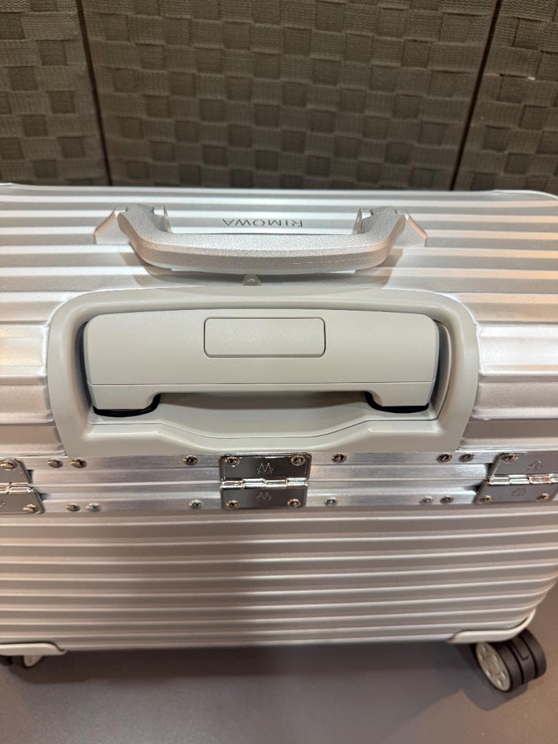 【極美品】RIMOWA リモワ PILOT パイロット スーツケース 31L