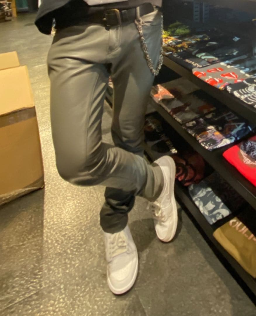 SpringSummerLeatherPants 革パン Sサイズ