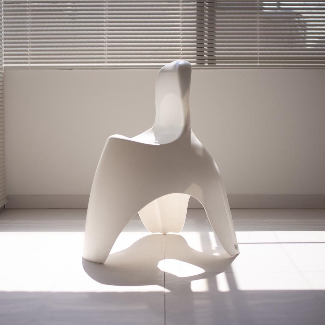 ぽよんとしたチェア ホワイト