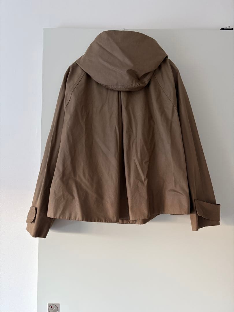 COS ショートコート