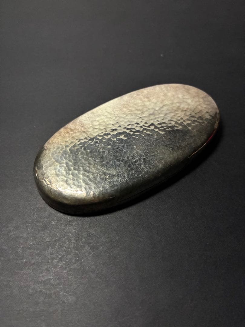 純銀 小判型 楊枝入 約45g 共箱付 照春勇吉 作 香合 銀製