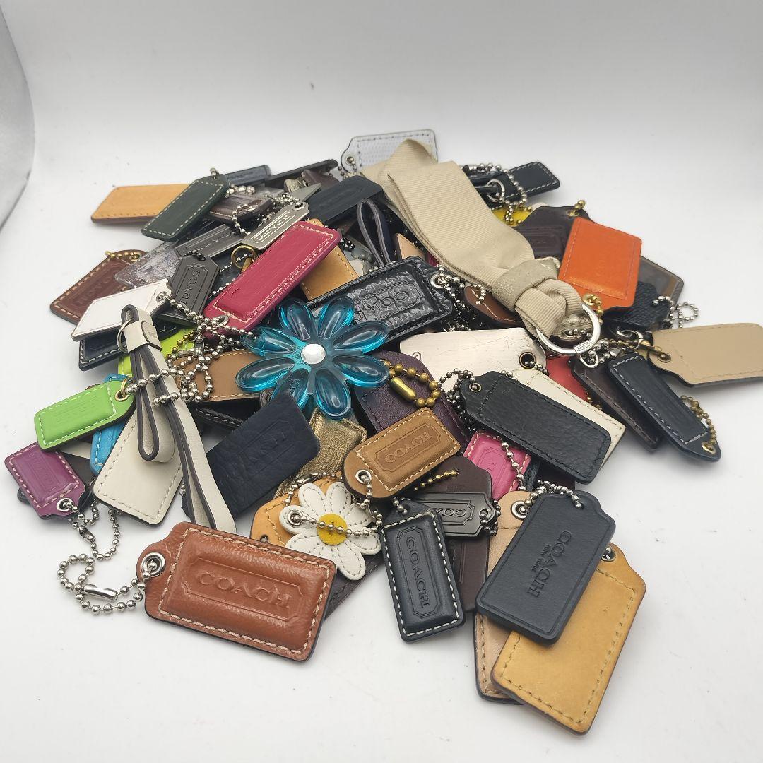 コーチ100個セット　タグ　ロゴチャーム　キーホルダー　バッグチャーム