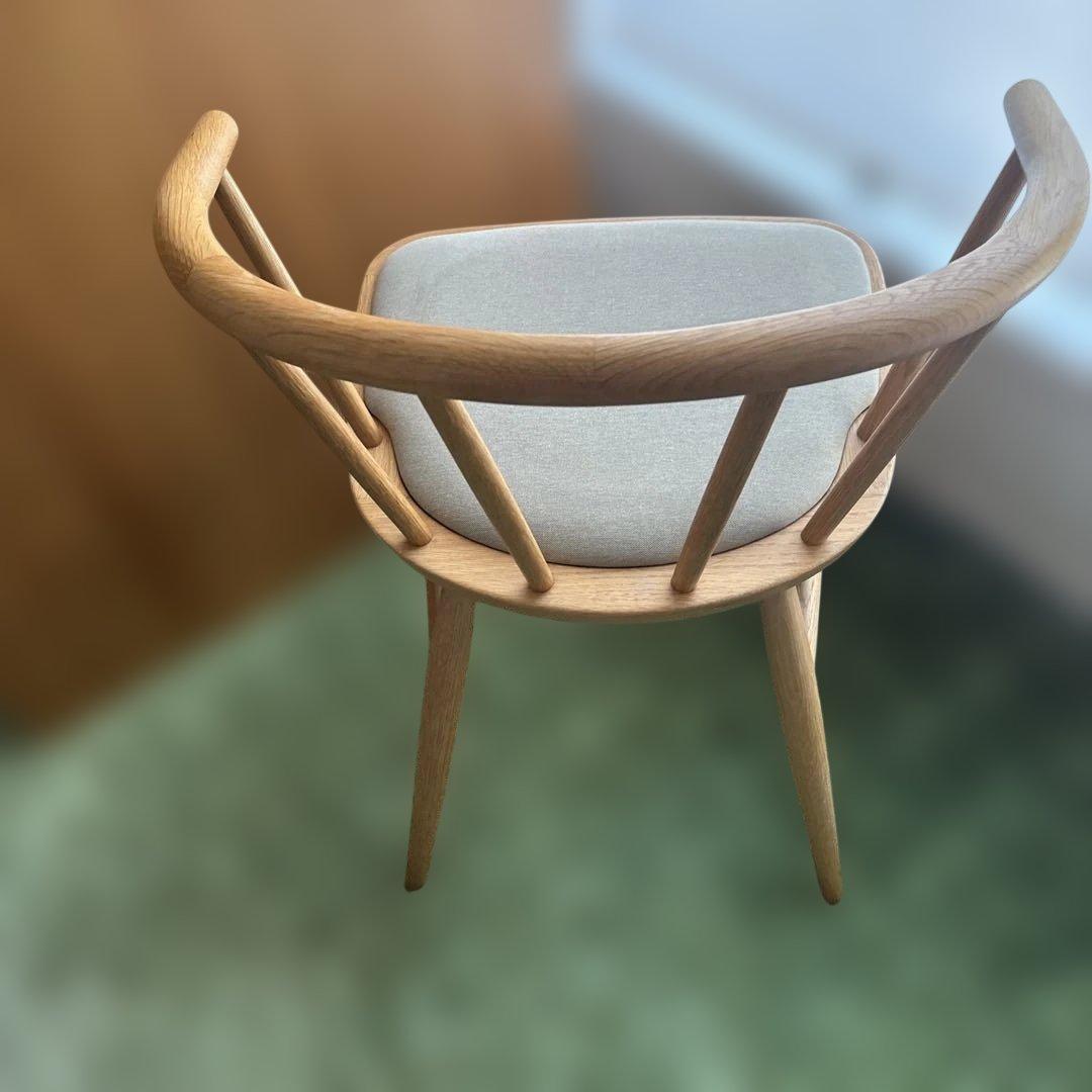 無印良品　オーク材　チェア　①