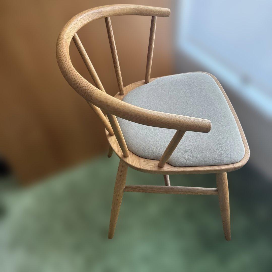 無印良品　オーク材　チェア　①