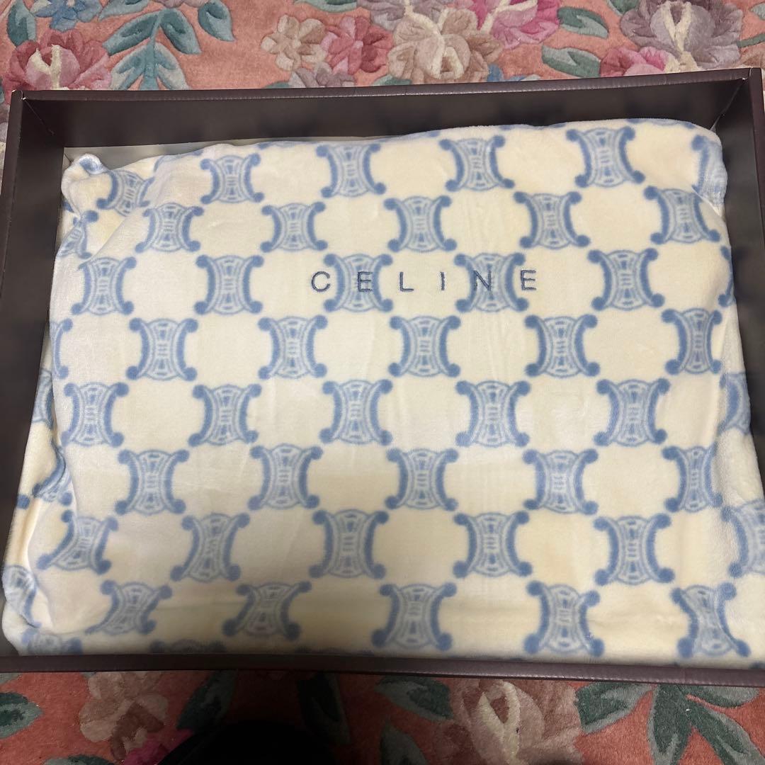 CELINE 青と白のシングル毛布140✖️200綿毛布