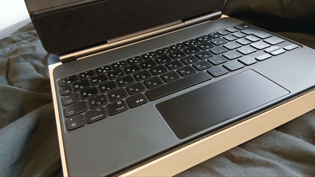 Apple 11インチ Magic Keyboard 純正