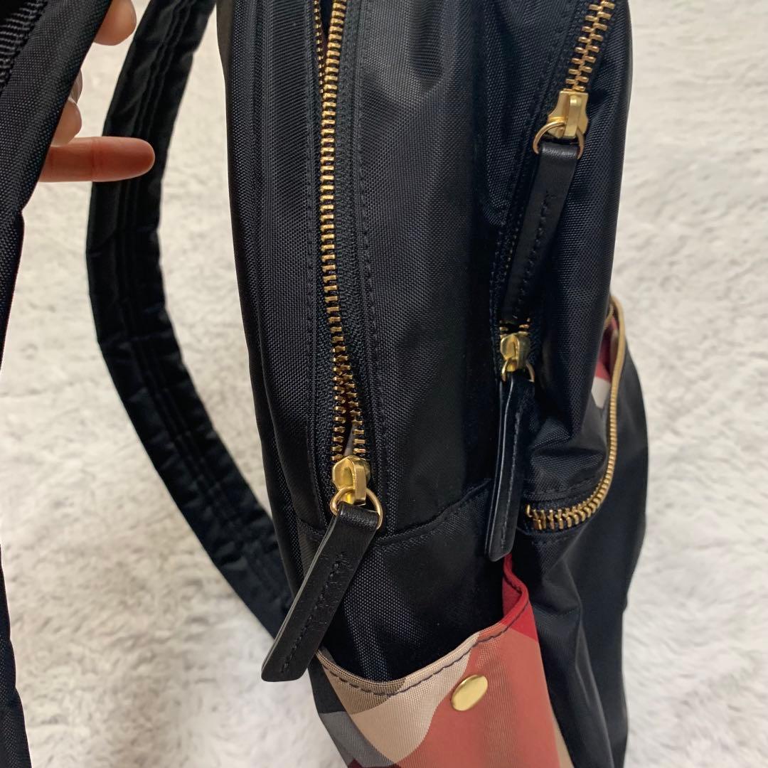 BLUE LABEL CRESTBRIDGE ナイロン　ブラック　リュック