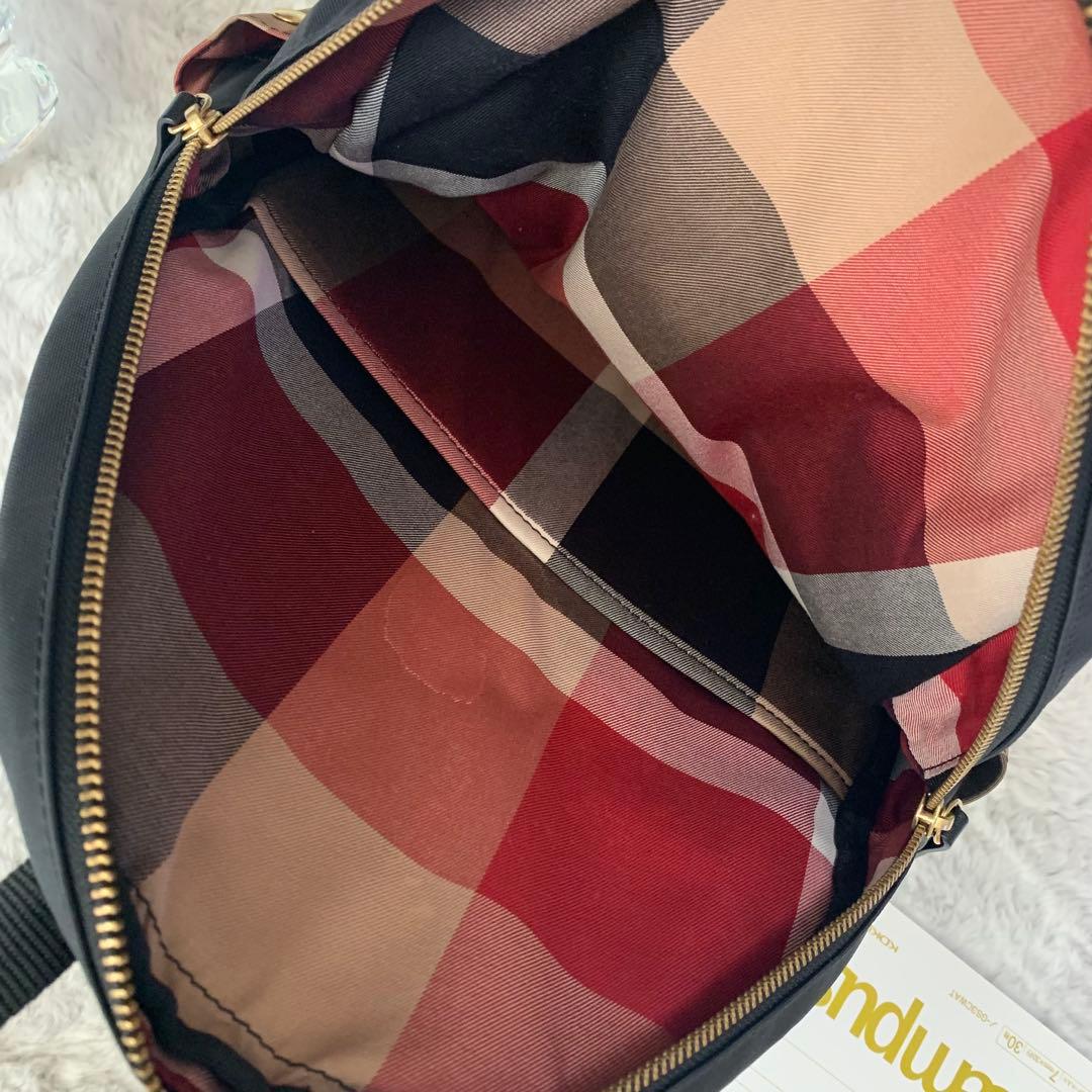 BLUE LABEL CRESTBRIDGE ナイロン　ブラック　リュック