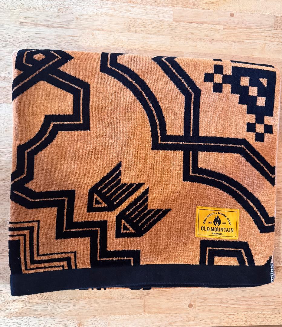 OLD MOUNTAIN カケモノ キャメル 190x100cm