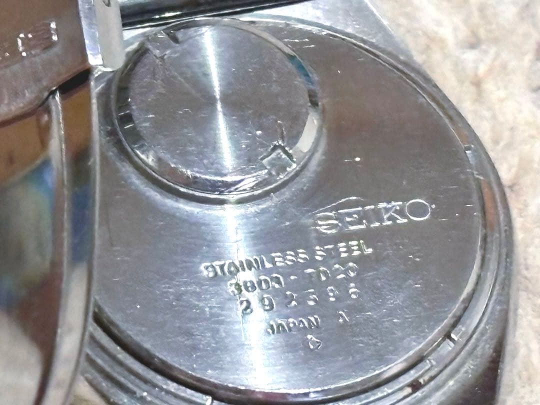SEIKO セイコー 3803型　裏蓋付き仕様　1972年製