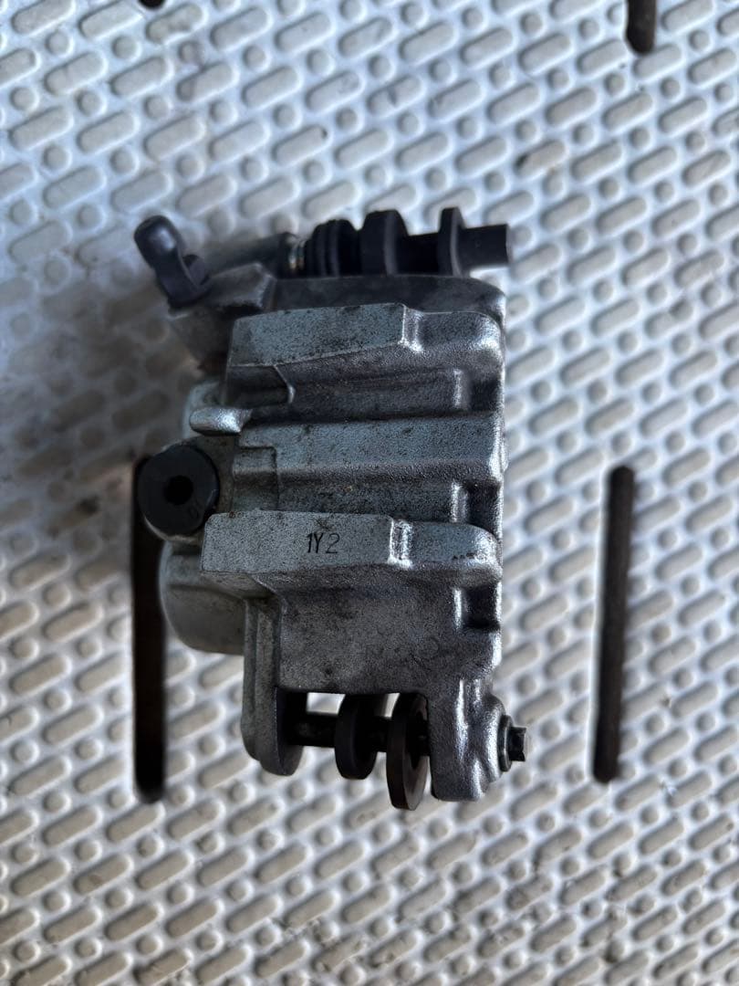 カワサキ KX KDX KSR 純正ブレーキキャリパー 前左 アドレスV125