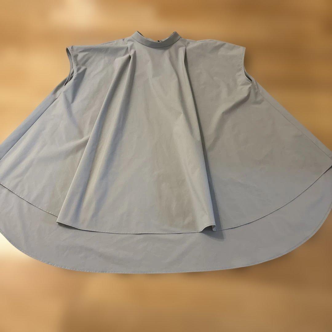 LE PHIL(2025年製) SOLOTEXノースリーブブラウス