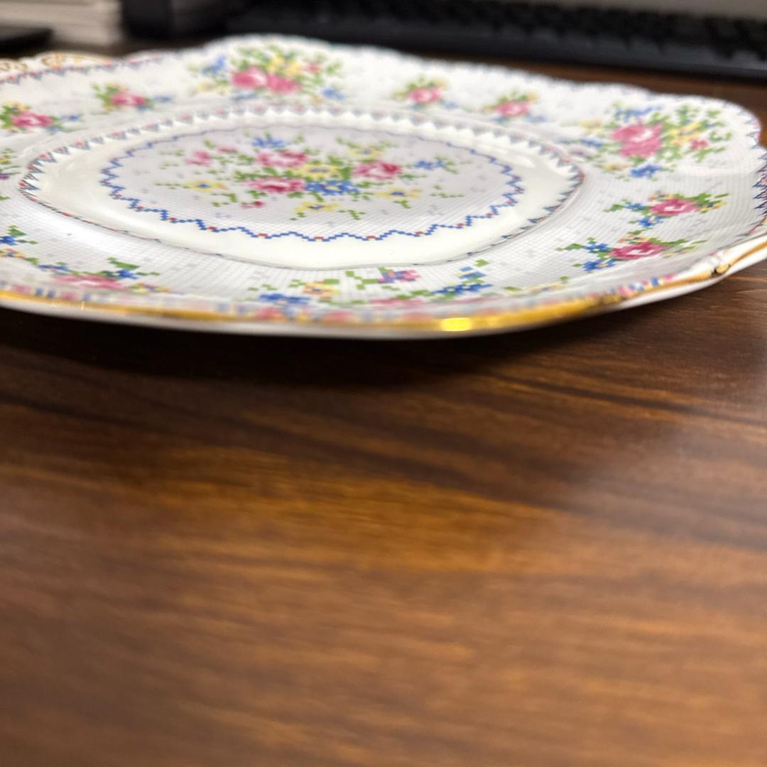 ロイヤルアルバート　プチポワン　プレート　スクエア　24cm