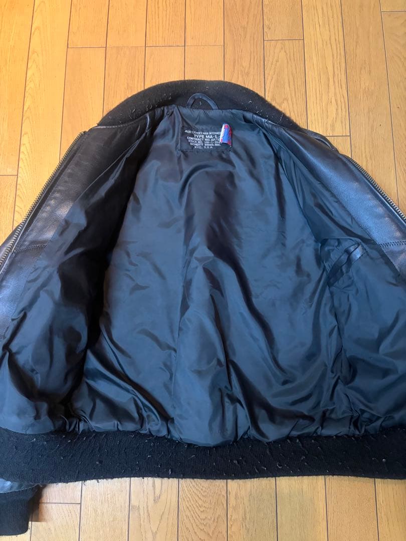 SCHOTT MA-1タイプ