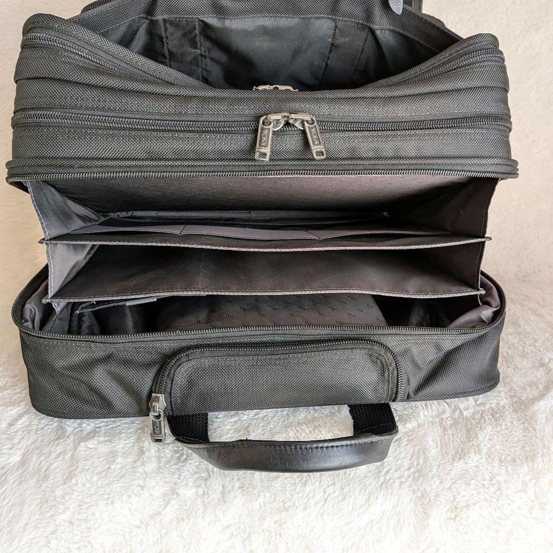 ✨️美品✨️ TUMI　トゥミ　キャリーバッグ　3層　26104D4　機内持込可