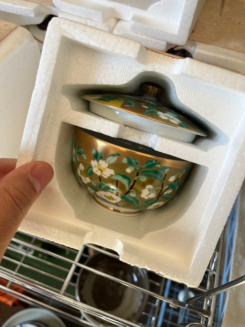 蓋つき煮物椀 金色と青色の花柄　12個セット