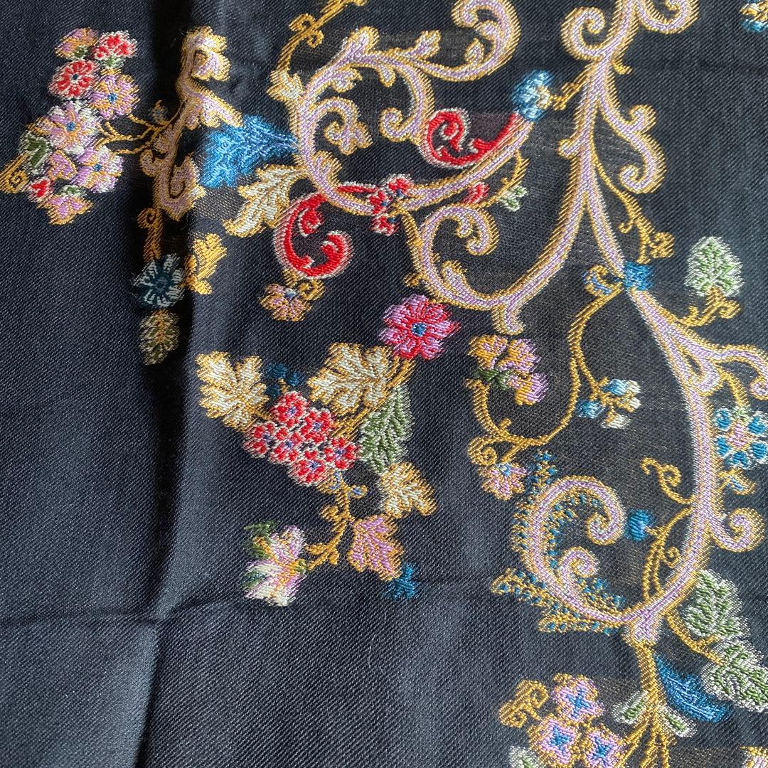 ETRO エトロ 刺繍入り 大判 ストール 花モチーフ イタリア製