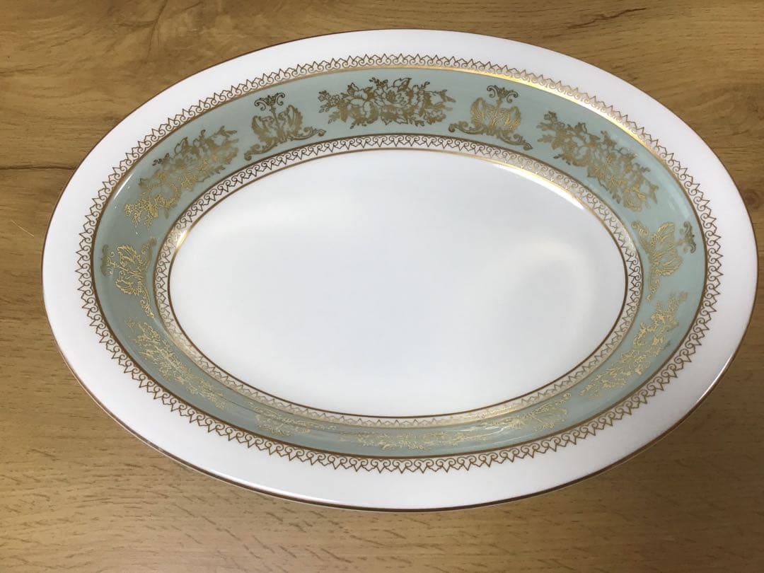 【myne様】3枚 コロンビア セージグリーン オーバルプレート