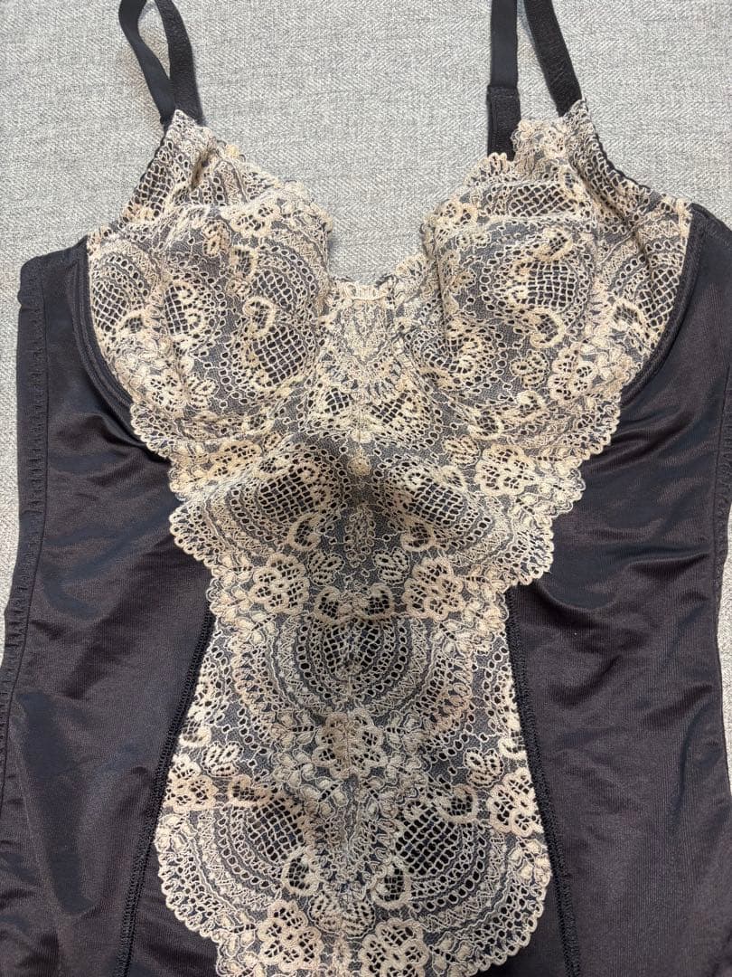 Chloe クロエ　新品保管品　ボディスーツ　C80L 補正下着　引き締め　豪華