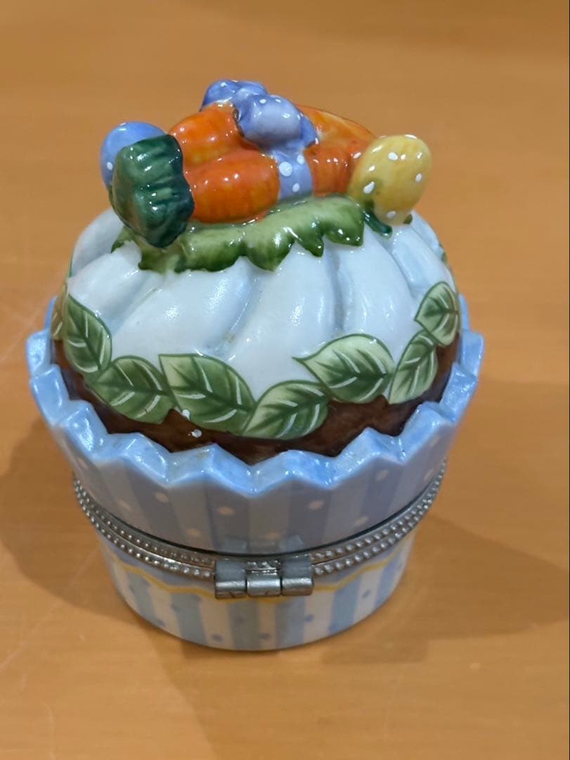 Villeroy&Boch スプリングデコレーション 小物入れ