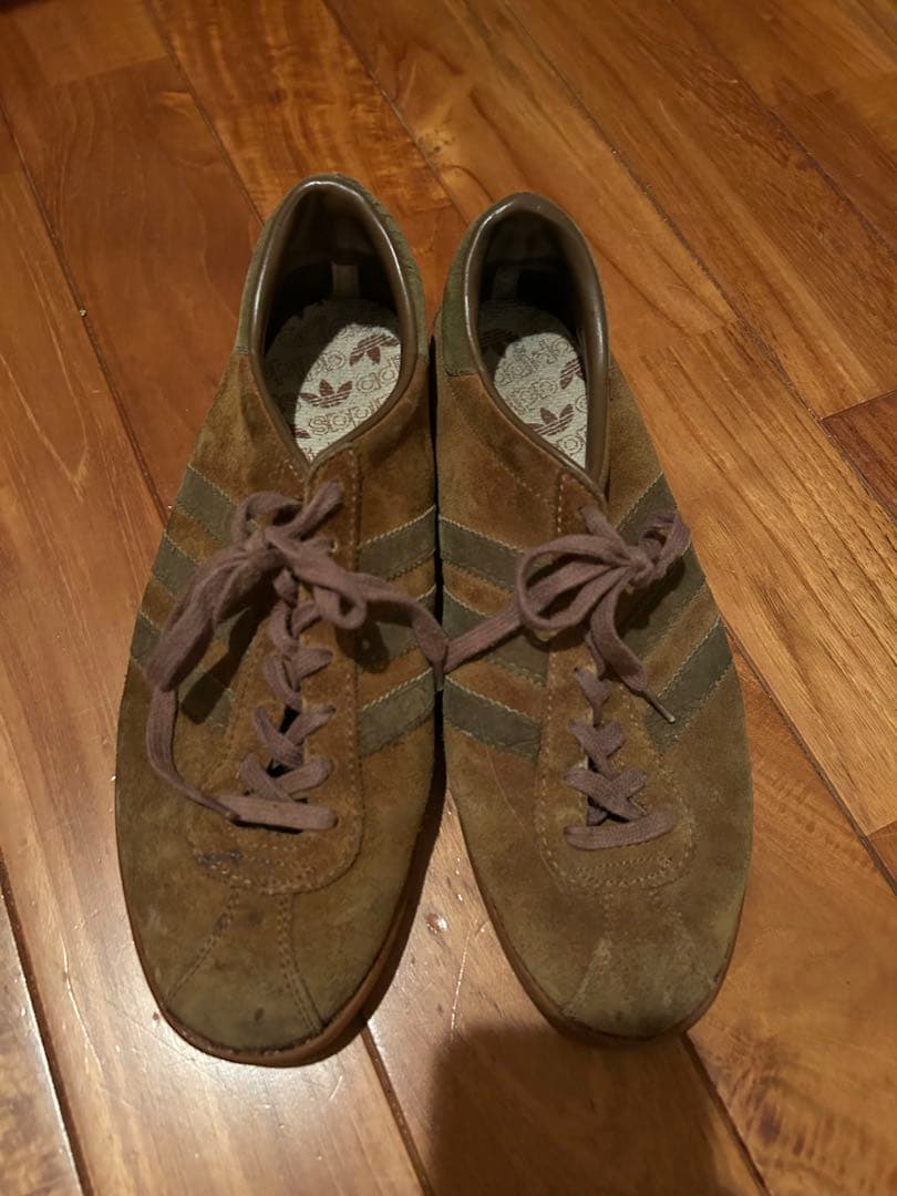 ふ*ん様 adidas tabacco　フランス製