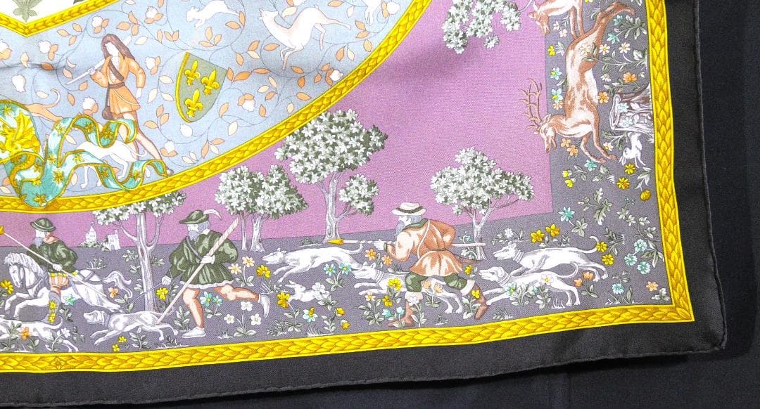 ETRO エトロ　大判シルクスカーフ　 D474