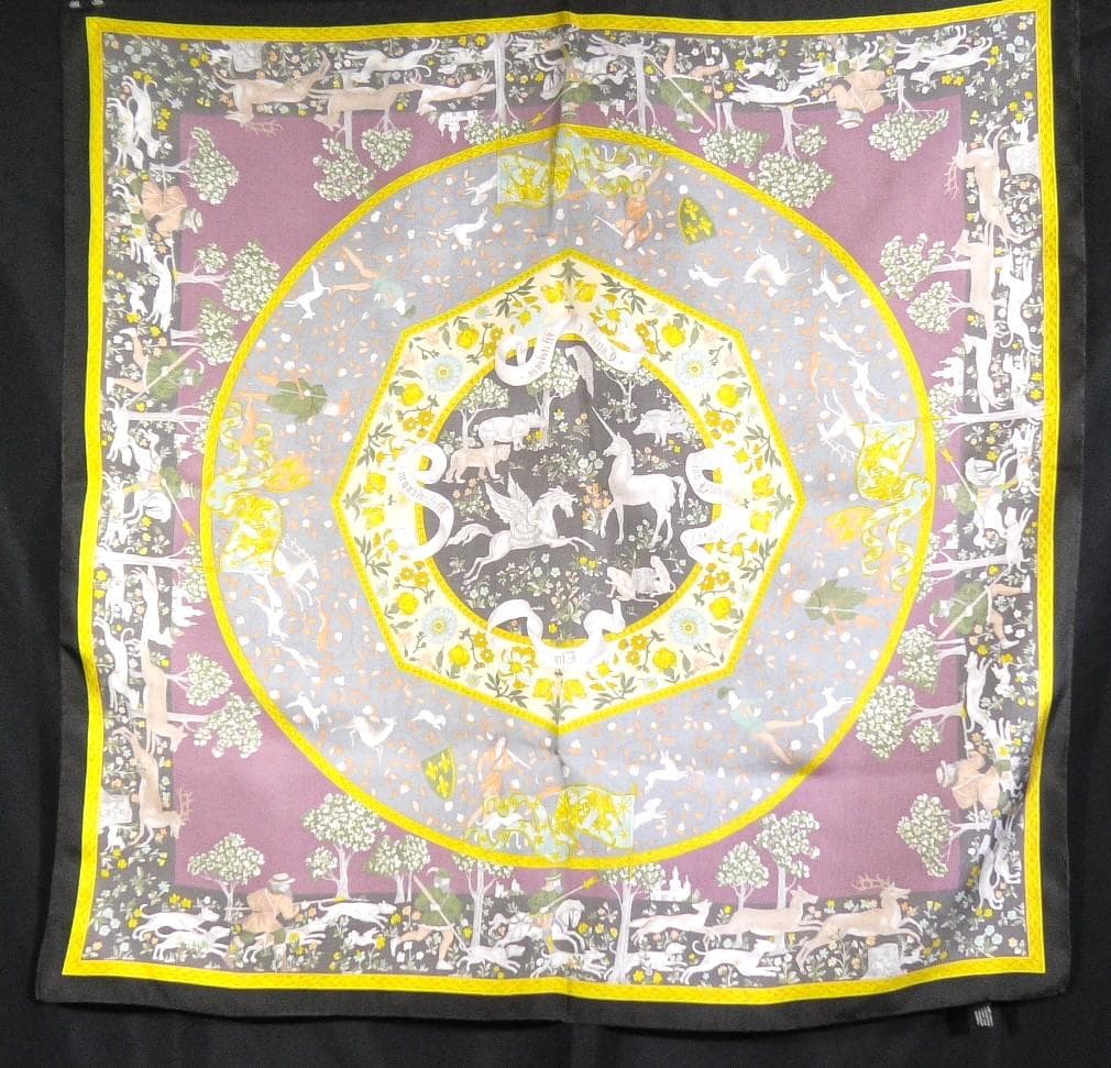 ETRO エトロ　大判シルクスカーフ　 D474