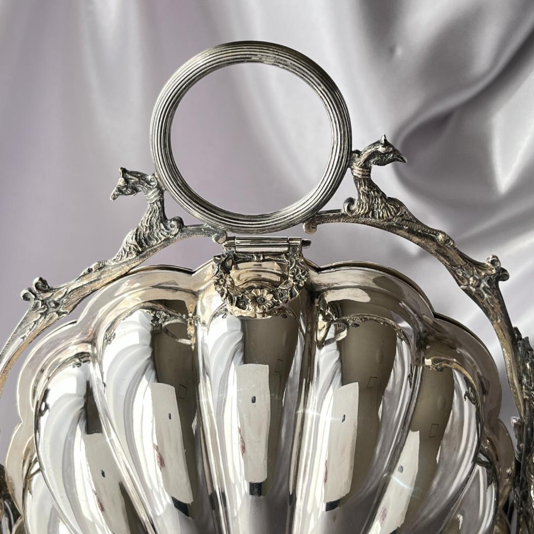 【英国】 ビクトリアン グリフィンのビスケットウォーマー【シルバープレート】