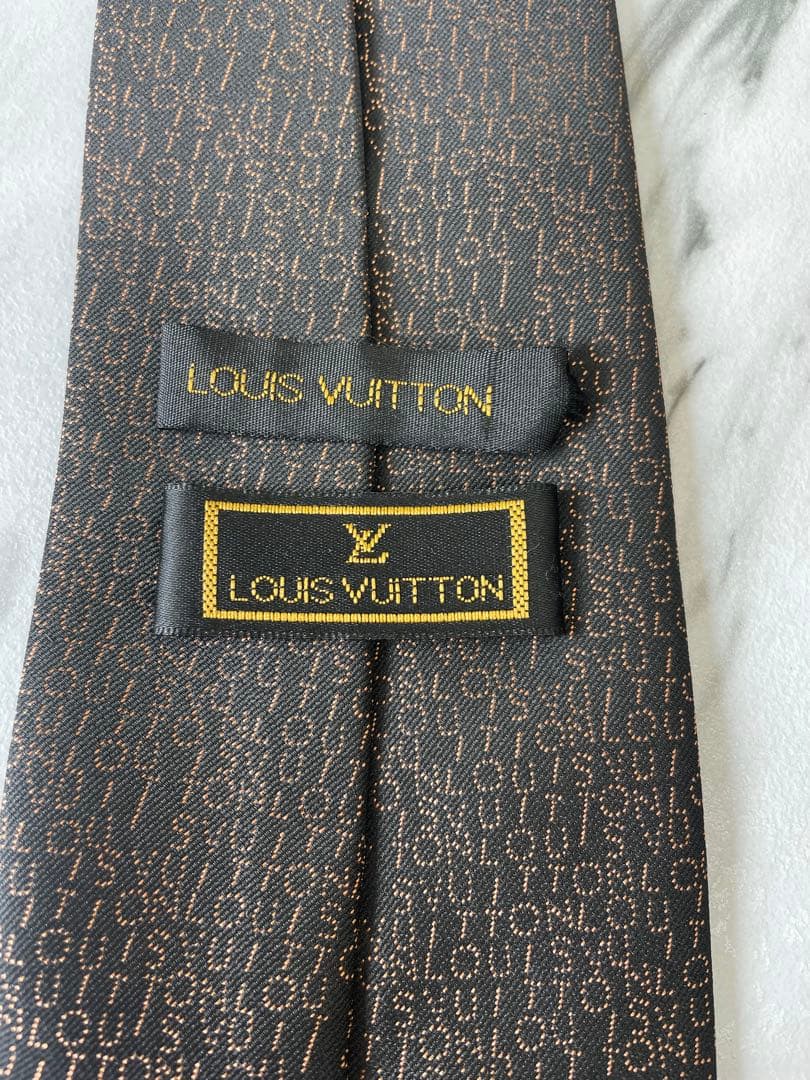 【極美品】ルイヴィトン ネクタイ モノグラム総柄 ブラウン シルク 高級