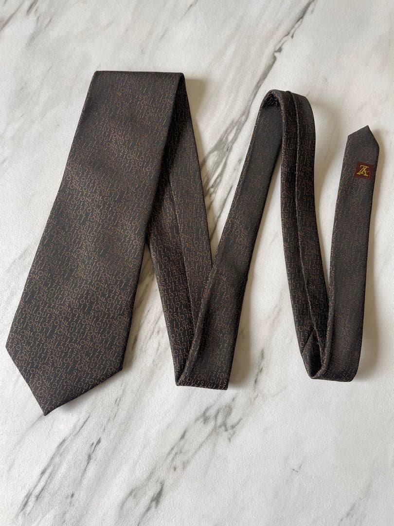 【極美品】ルイヴィトン ネクタイ モノグラム総柄 ブラウン シルク 高級
