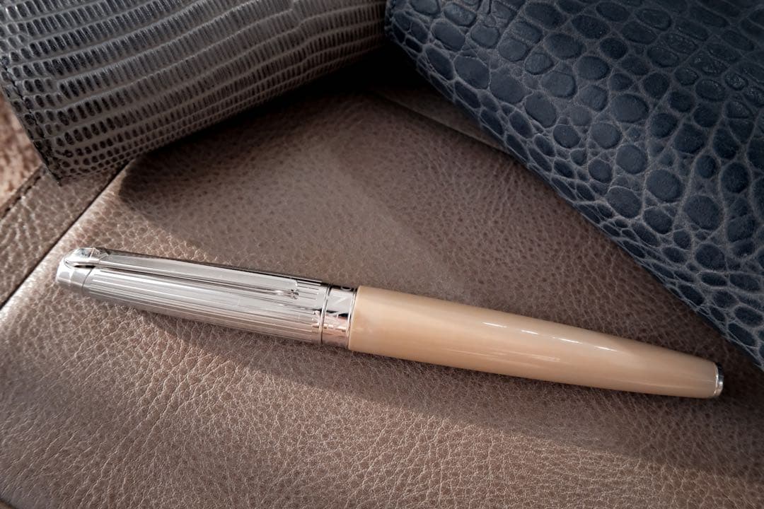 カランダッシュ レマン カシミア Caran d'Ache