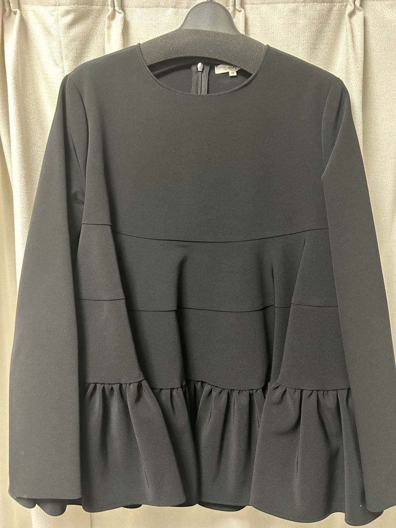 yori ティアードストレッチブラウス