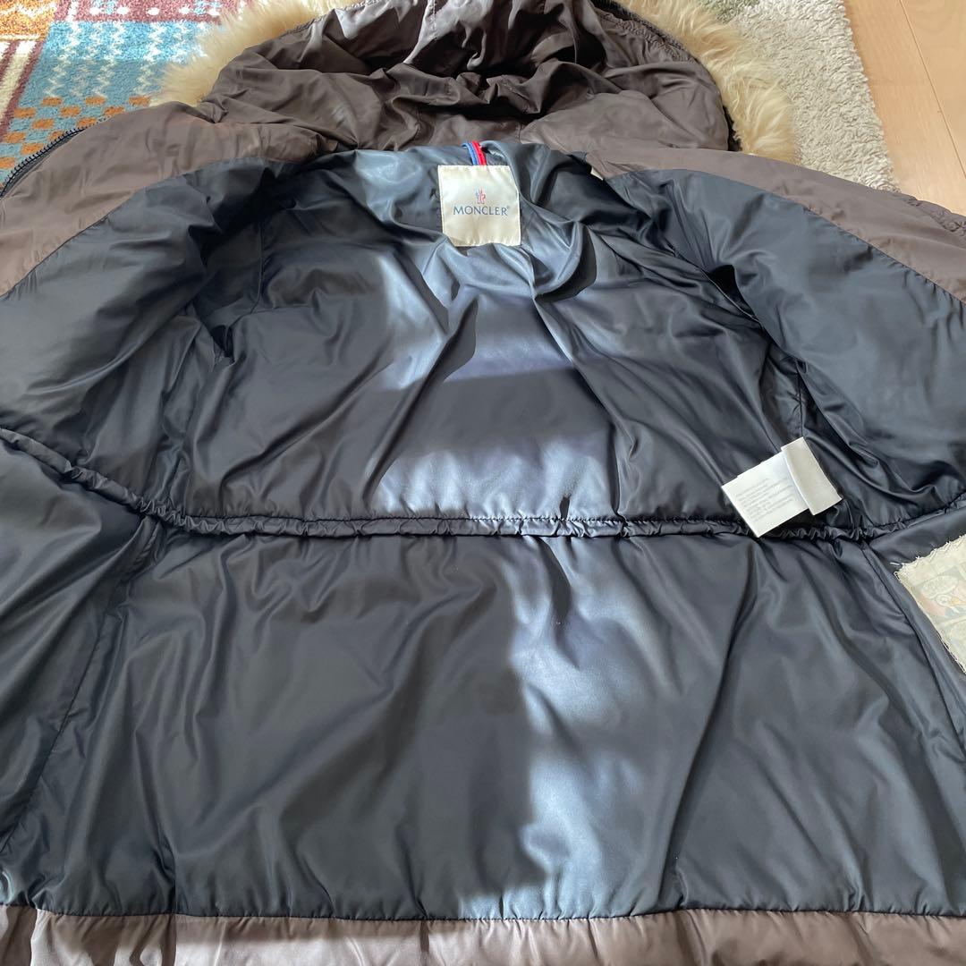 モンクレール　メス　ブラウン ダウンジャケット ファー付　サイズ0