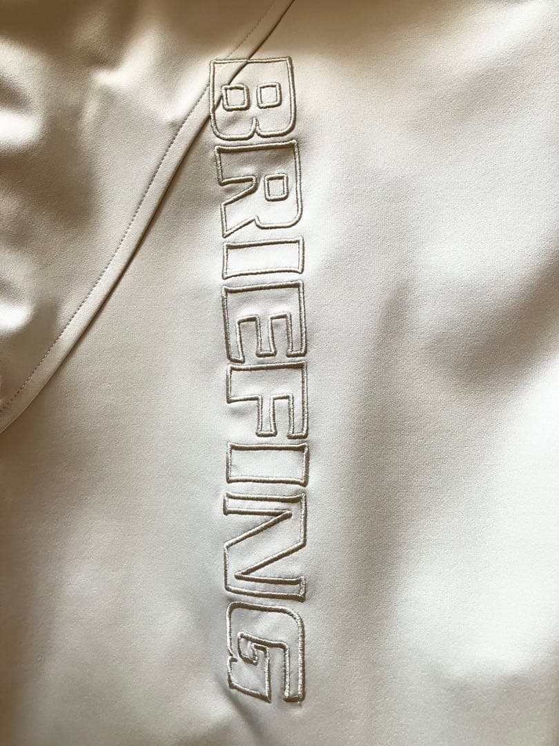 BRIEFING パーカー オフホワイト