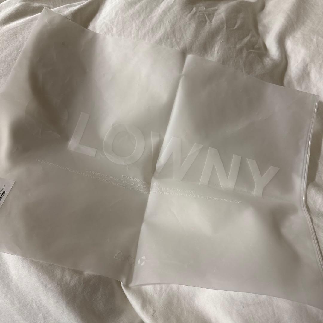 【アイドル着用】GLOWNY ISA ASYMMETRICAL KNIT TOP