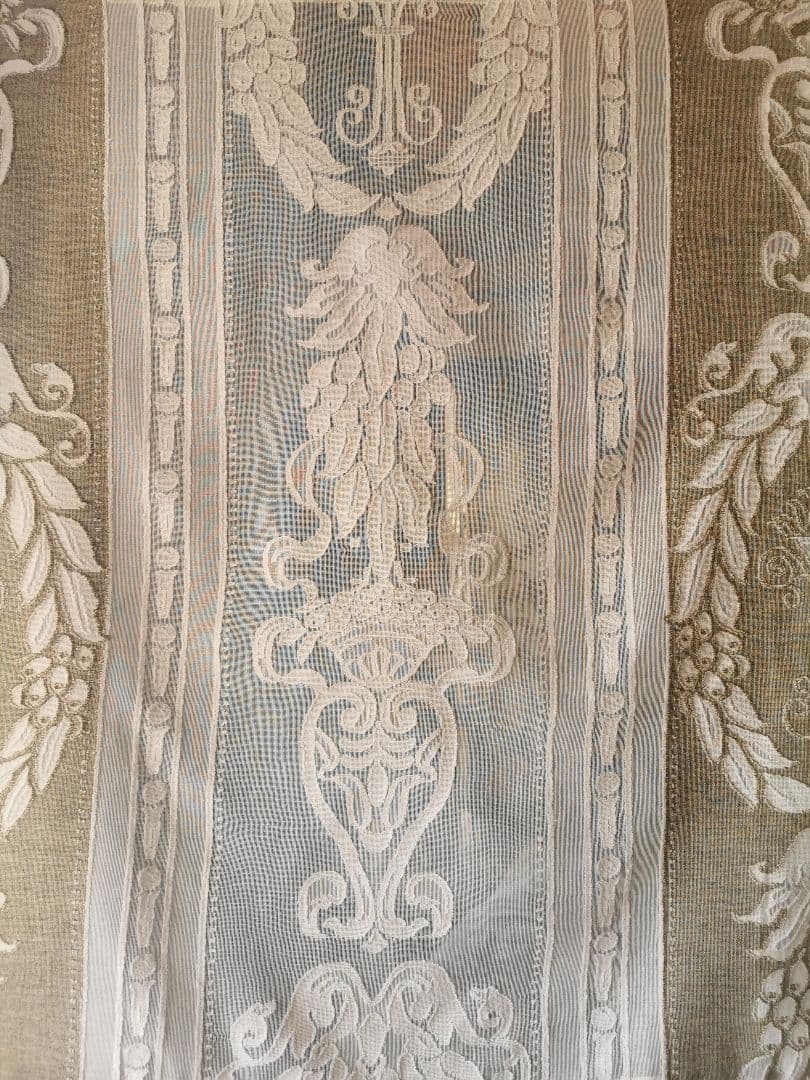 アンティーク英国 レアな杢カーキ 花器 聖火台 オリーブの実 マドラスレース