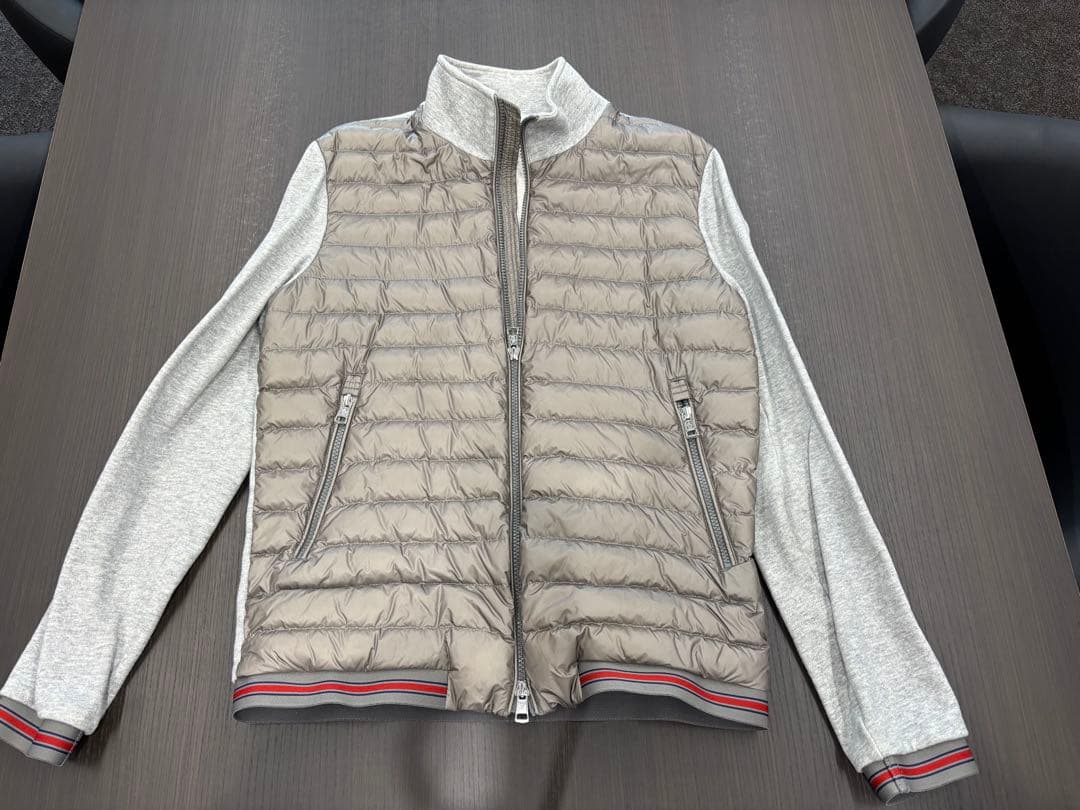 モンクレール　美品ハイブリッドダウンニット