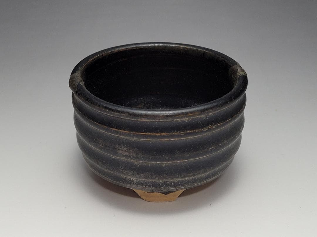 黒釉 竹節型 三足香炉 宋元時代 幅約7.6cm