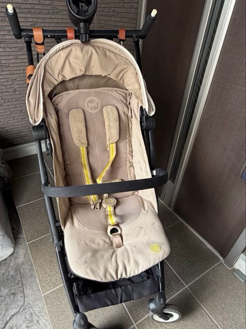 サイベックス　リベル　B型　ベビーカー　バギー　コンパクト　たためる　持ち運び