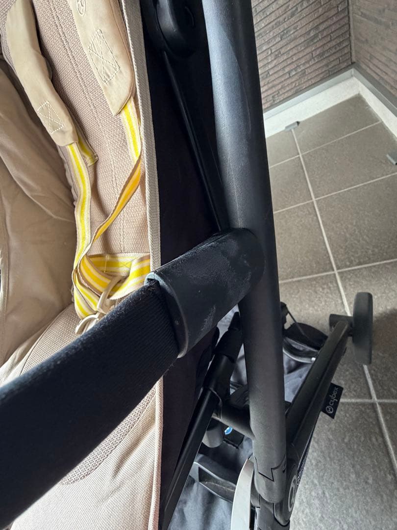 サイベックス　リベル　B型　ベビーカー　バギー　コンパクト　たためる　持ち運び